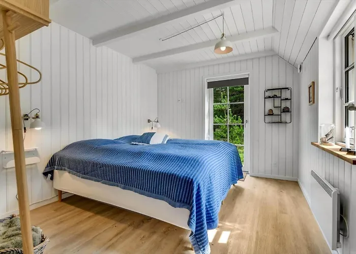 Bv351-blavand-contortavej-3 *